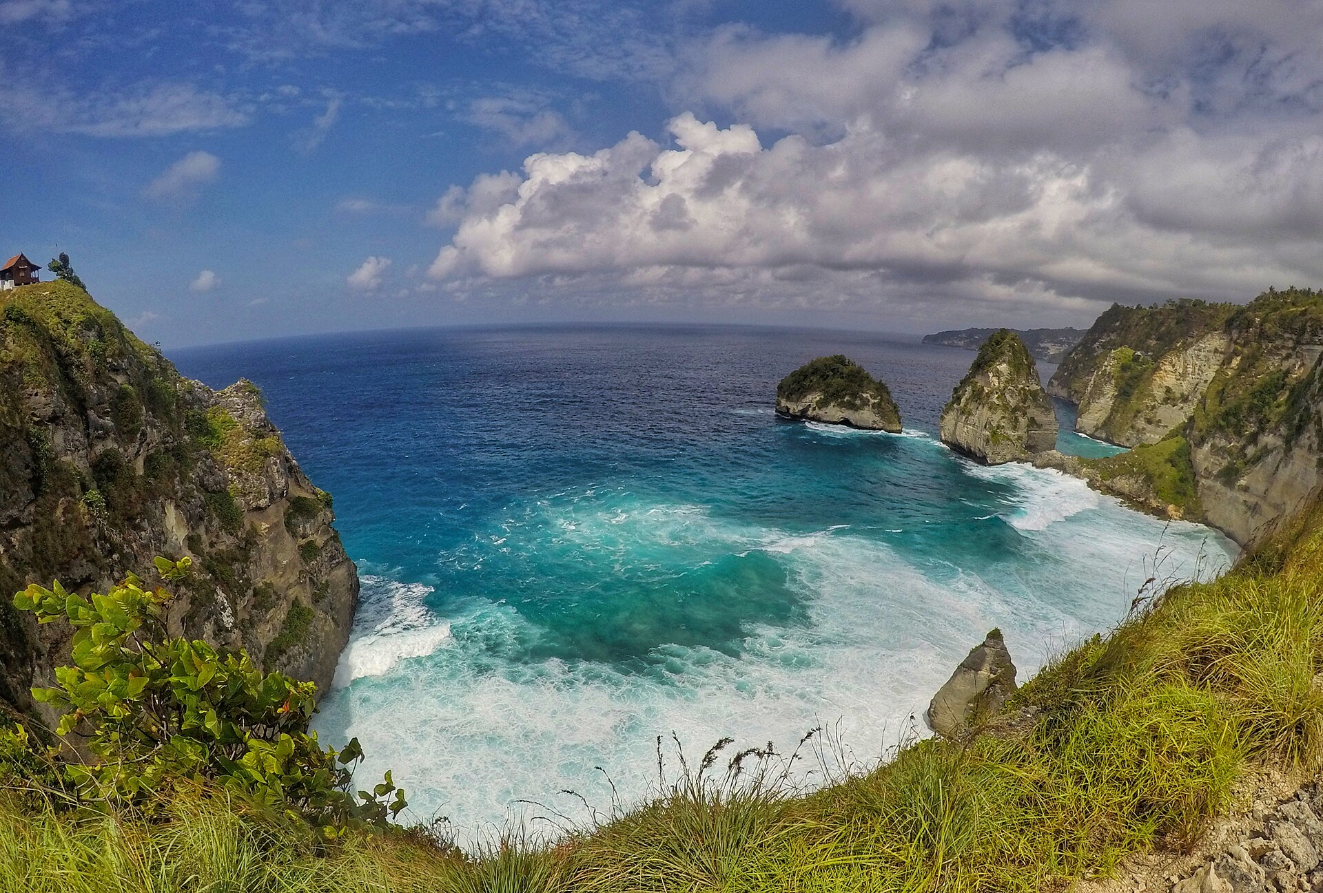 Green limestone landscape across Nusa Penida